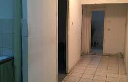 De vanzare apartament 3 camere, 65 mp, boxa, zona strazii Aurel Vlaicu