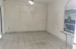 De vanzare apartament 3 camere, 65 mp, boxa, zona strazii Aurel Vlaicu