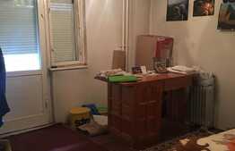 De vanzare apartament 3 camere, 65 mp, boxa, zona strazii Aurel Vlaicu