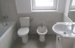 Apartament pe doua niveluri, 73 mp, parcare, gradina, zona Eugen Ionesco