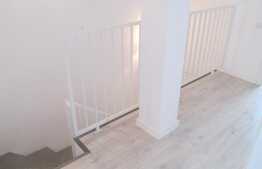 Apartament pe doua niveluri, 73 mp, parcare, gradina, zona Eugen Ionesco