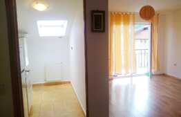 Garsoniera de 38 mp, balcon de 6 mp! Zona strazii Florilor!