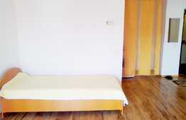 Garsoniera de 38 mp, balcon de 6 mp! Zona strazii Florilor!