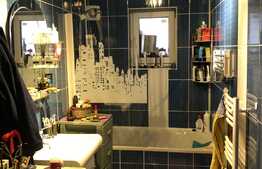 Apartament de vanzare 4 camere, 84 mp, parcare! Zona strazii Stejarului!