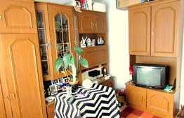 Apartament 3 camere, 58 mp, parcare, zona strazii Hateg