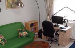 De vanzare apartament 4 camere, 81 mp, boxa, zona strazii Primaverii