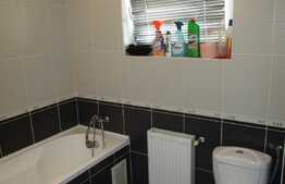 2 camere, 70 mp, decomandat, garaj, AC, imobil nou, zona strazii Donath