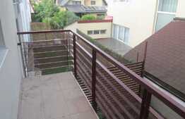 Apartament 2 camere, decomandat, 56 mp, parcare, zona Bonjour Residence