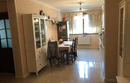 De vanzare 3 camere, 61 mp, loc de parcare! Zona Terra! 