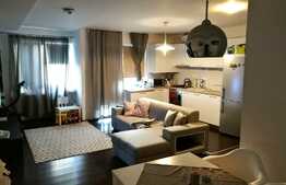 Vanzare 3 camere, 64 mp, loc de parcare! Zona strazii Florilor!