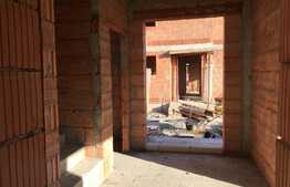 Duplex 119 mp utili, teren de 145 mp, zona strazii Constantin Brancusi