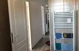 Apartament de vanzare 3 camere, 57 mp, zona strazii Eroilor