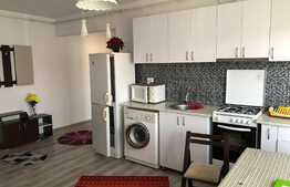 Apartament de vanzare 3 camere, 57 mp, zona strazii Eroilor