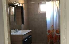 Apartament de vanzare 3 camere, 57 mp, zona strazii Eroilor