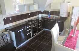 2 camere, 68 mp, garaj, zona strazii Bucovina