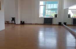 Spatiu de birouri, 110 mp, zona strazii Bucuresti, locuri de parcare incluse 