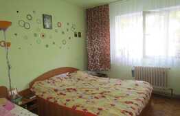 Apartament 3 camere, 70 mp, boxa, parcare, zona strazii Bucium