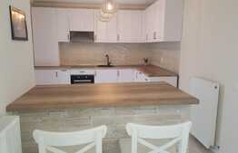 Casa de vanzare la cheie, amplasata la cateva minute de centrul orasului