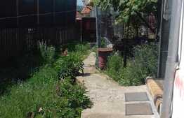 Casa cuplata de 90 mp, teren 582 mp, front 3.5 ml, zona linistita