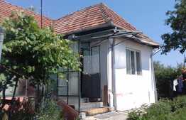 Casa cuplata de 90 mp, teren 582 mp, front 3.5 ml, zona linistita