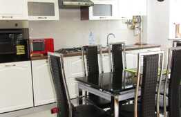 Apartament 2 camere, 50 mp, 2 parcari, prima inchiriere, zona Grand Hotel Italia