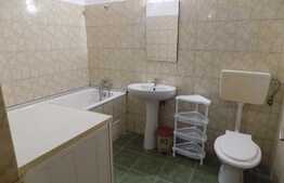 Vanzare 2 camere, 54 mp, parcare! Zona strazii Florilor!