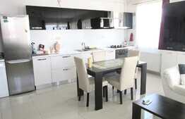 2 camere, 58 mp, 2 balcoane! A.C! Zona strazii Florilor! LUX!