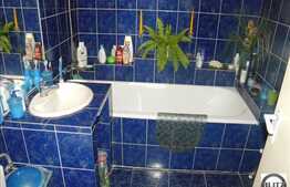 2 camere de vanzare 54 mp utili , are garaj, posibilitate Prima Casa