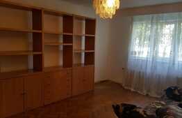 Apartament 3 camere, 65 mp, decomandat, zona strazii Lacul Rosu