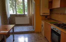 Apartament 3 camere, 65 mp, decomandat, zona strazii Lacul Rosu