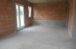 Duplex de vanzare 121 mp, teren 300 mp, front 14 ml, zona strazii Sitarilor
