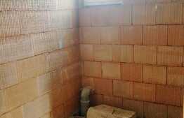 Duplex de vanzare 121 mp, teren 300 mp, front 14 ml, zona strazii Sitarilor