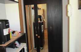 Apartament 3 camere, 38.35 mp, zona Piata Hermes