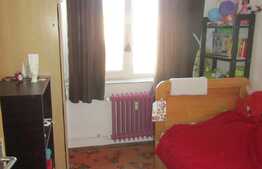 Apartament 3 camere, 38.35 mp, zona Piata Hermes
