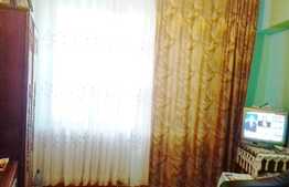 Apartament 3 camere, 64 mp, decomandat, zona Parc Farmec