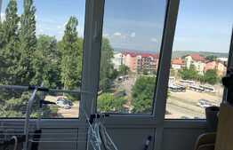Apartament 2 camere, 40 mp, decomandat, boxa, parcare, zona strazii Clabucet