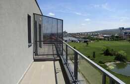 Apartament 3 camere, scara interioara, 83 mp, terasa 23 mp, zona Calea Turzii