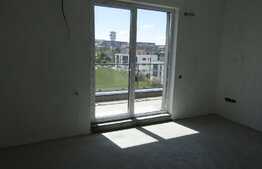 Apartament 3 camere, scara interioara, 83 mp, terasa 23 mp, zona Calea Turzii