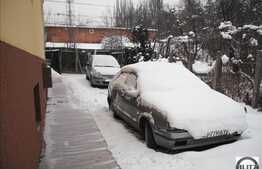 2 camere in Gruia! Imobil tip casa!