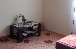 Apartament 3 camere, 40 mp, zona Piata Hermes