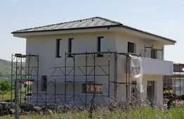 Casa de vanzare, 120 mp, 500 mp, front 25 ml, zona linistita