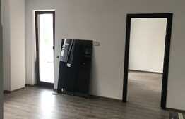 Apartament 2 camere, 40 mp, balcon, zona strazii Fabricii de Zahar