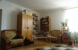 De vanzare garsoniera, 41 mp, parcare, zona strazii Oasului