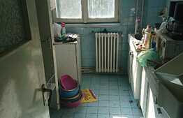 Apartament 4 camere, 90 mp, boxa, zona Casa Radio