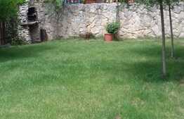 Casa de vanzare 103 mp, teren 150 mp, zona linistita