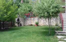 Casa de vanzare 103 mp, teren 150 mp, zona linistita