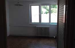 Apartament 3 camere, 57.5 mp, boxa, zona Parcului Central