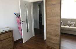 Apartament modern, lux, 3 camere, 2 parcari, Zona Terra!