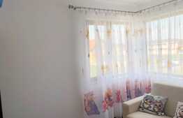 Apartament modern, lux, 3 camere, 2 parcari, Zona Terra!