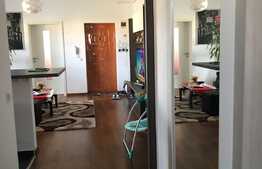 Apartament modern, lux, 3 camere, 2 parcari, Zona Terra!